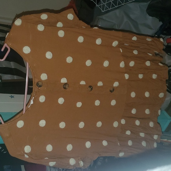 Cute Top - Picture 1 of 2